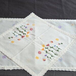 Linen Table Runner & Doily –Embroidered Floral Stitch Decor - Tiny Home Style